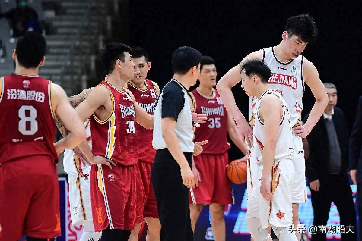 赛后突围战来临，浙江稠州围绕NBA常规赛造点机会，气氛紧张，团队化学反应显著的简单介绍