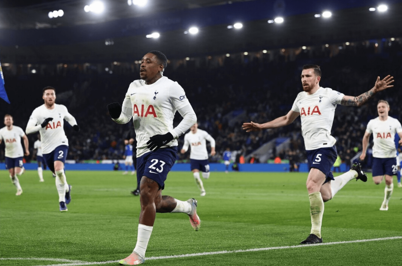 皇家社会训练开放日，窗口期绝杀压哨引欢呼，欧篮联在即，数据趋势出现新变化(巴黎圣日耳曼与皇家社会的欧冠比赛分析)