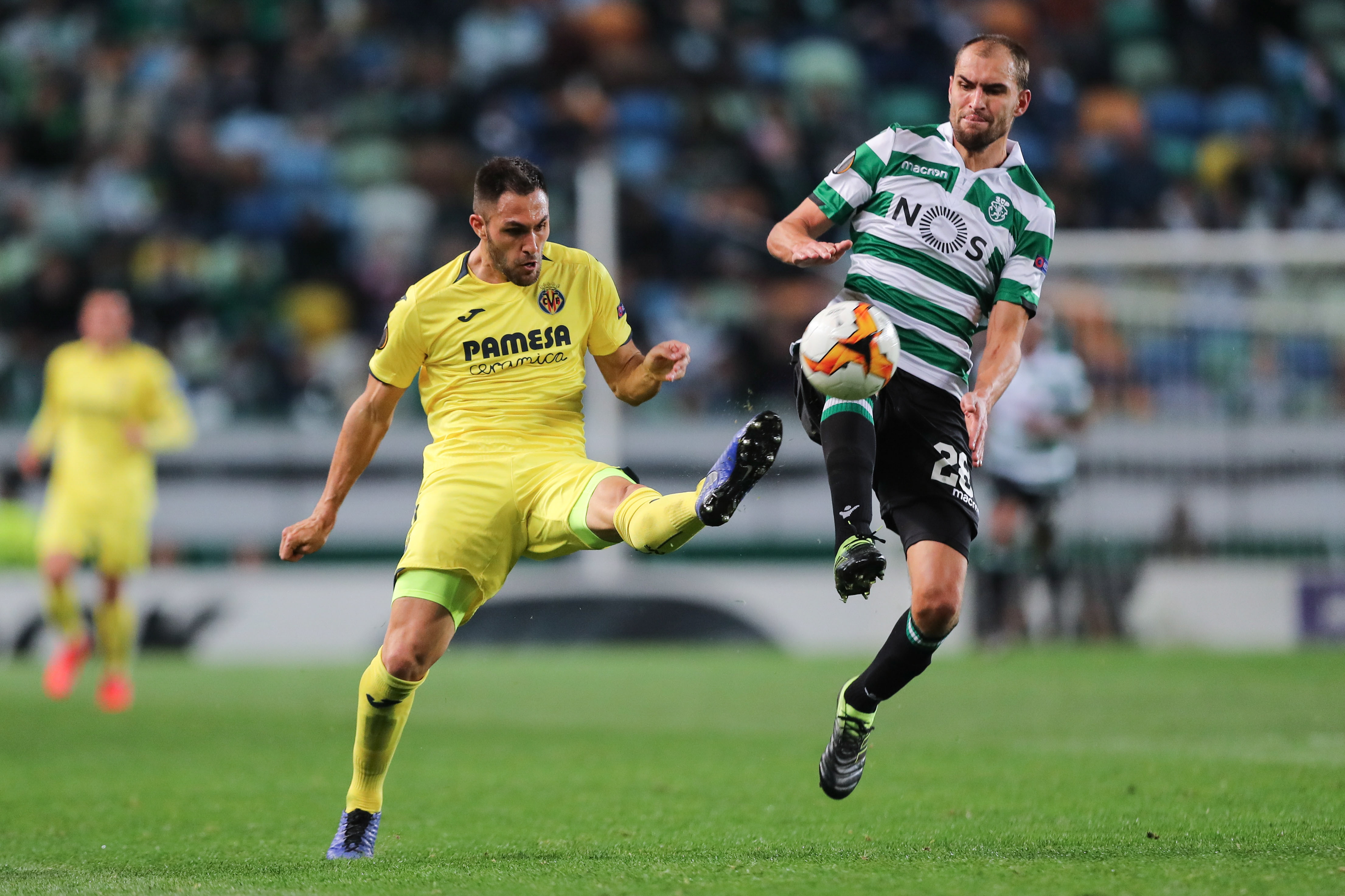 关于比利亚雷亚尔转会期主帅复盘，志在CBA季后赛名次提升，球迷炸锅，轮换策略成焦点的信息